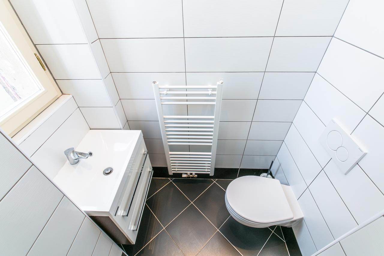 Letna Apartments Прага Екстериор снимка